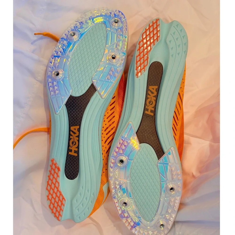 Hoka One One hoka one